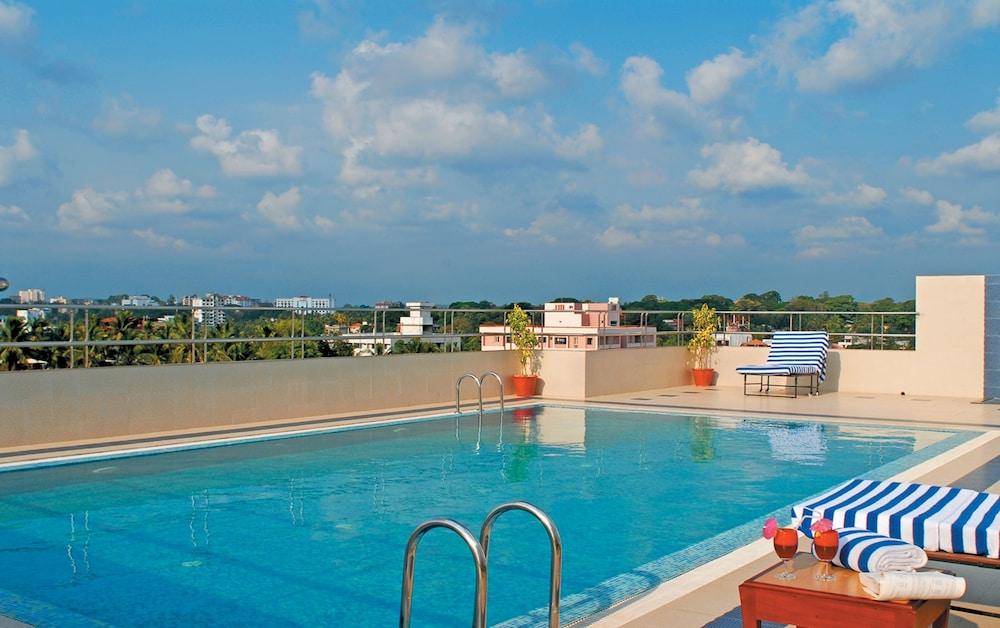 Classic Sarovar Portico Trivandrum Thiruvananthapuram Εξωτερικό φωτογραφία