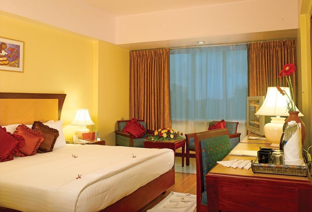 Classic Sarovar Portico Trivandrum Thiruvananthapuram Εξωτερικό φωτογραφία